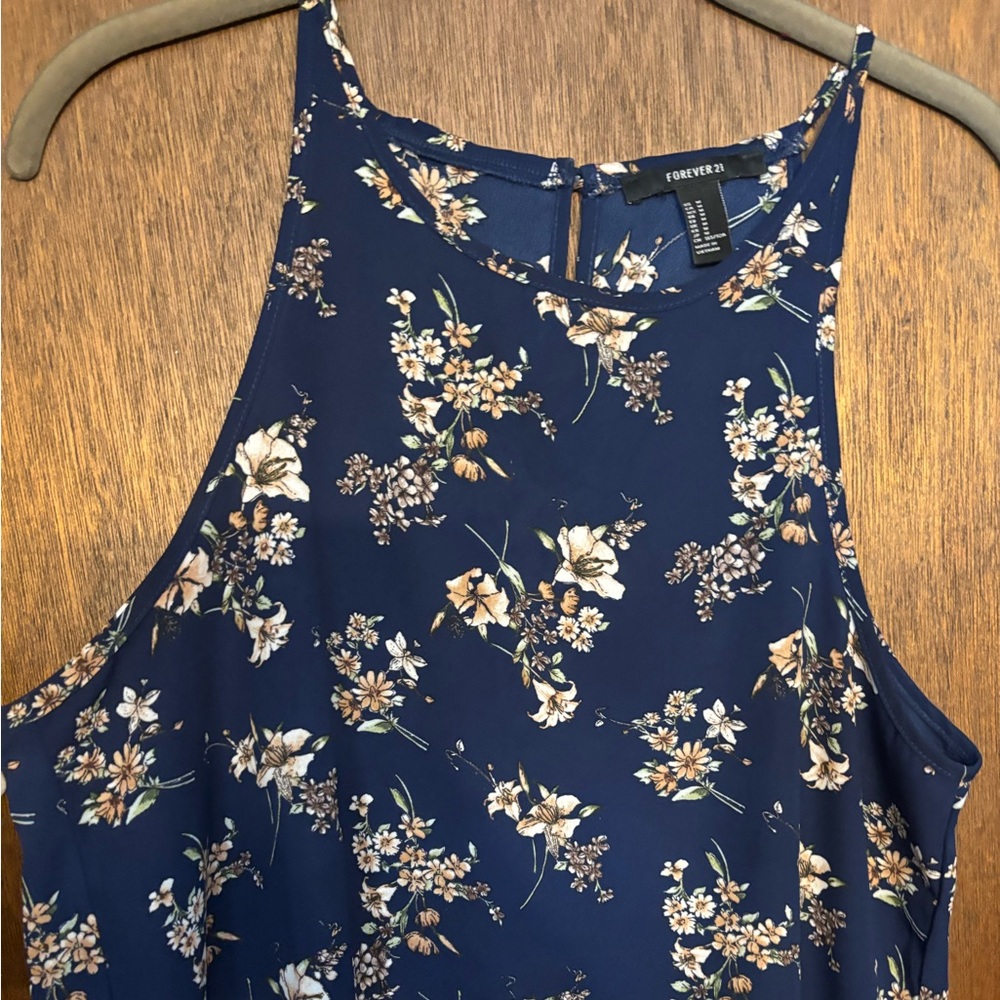 Forever 21 Floral Sleeveless Top